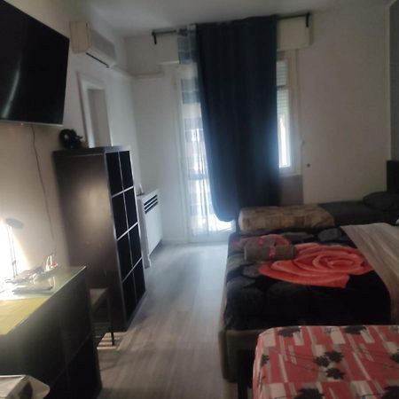 Amendola Apartment โบโลญญา ภายนอก รูปภาพ